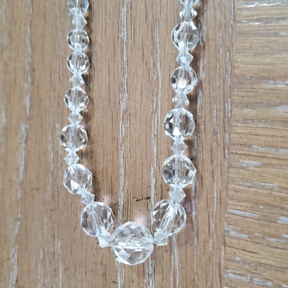 Chrystal, glass small to large beaded necklace no markings - Picture 2 of 4